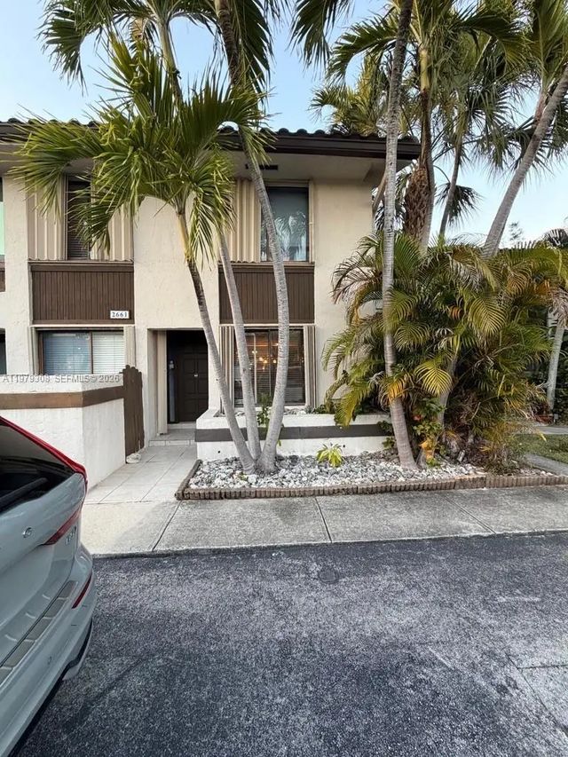 2661 Ne 164th Street #40, North Miami Beach