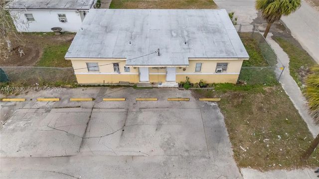 5 of 17 - 1101 Sw 2nd Street, Homestead, FL