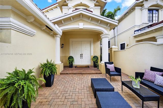 3 of 43 - 1506 Passion Vine Circle #23-3, Weston, FL