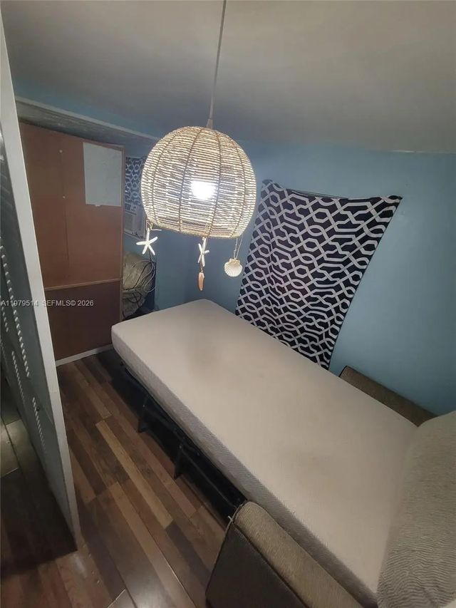 5 of 21 - 2239 Sheridan Street, Hollywood, FL