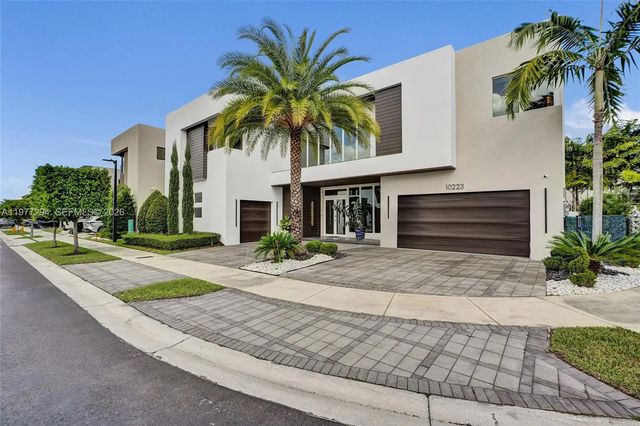 5 of 84 - 10223 Nw 75th Terrace, Doral, FL