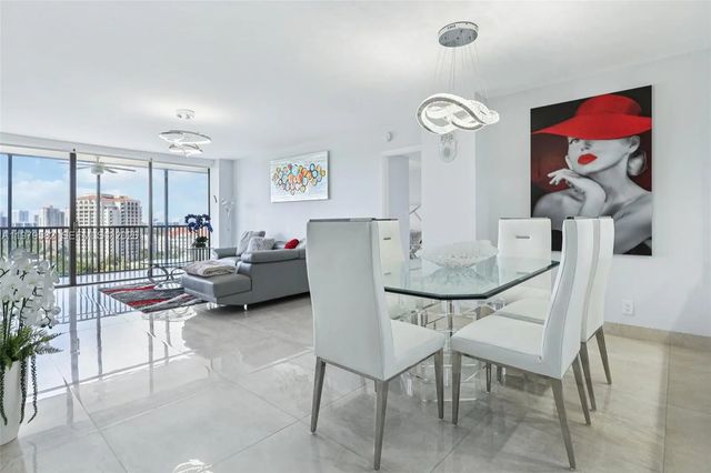 5 of 35 - 20379 W Country Club Drive #1436, Aventura, FL