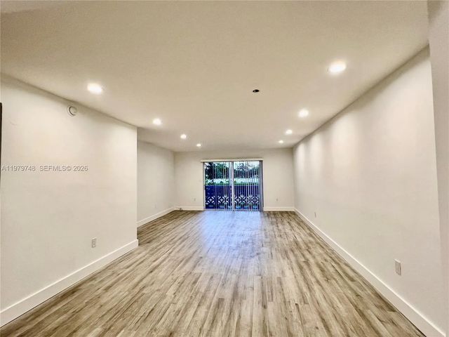 N/A, North Miami