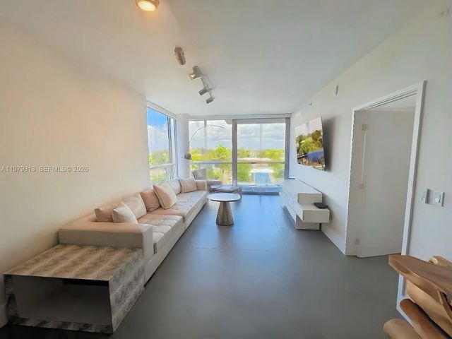 3 of 29 - N/A, Bay Harbor Islands, FL