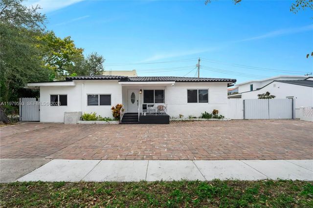 5 of 30 - 1761 Sw 14th Street, Miami, FL
