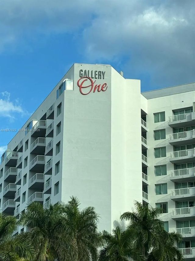 2 of 55 - 2670 E Sunrise Boulevard #302, Fort Lauderdale, FL