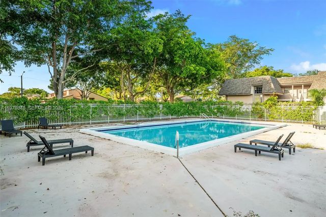 2 of 23 - 3631 Nw 94th Avenue #6g, Sunrise, FL