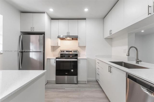 4 of 23 - 3631 Nw 94th Avenue #6g, Sunrise, FL
