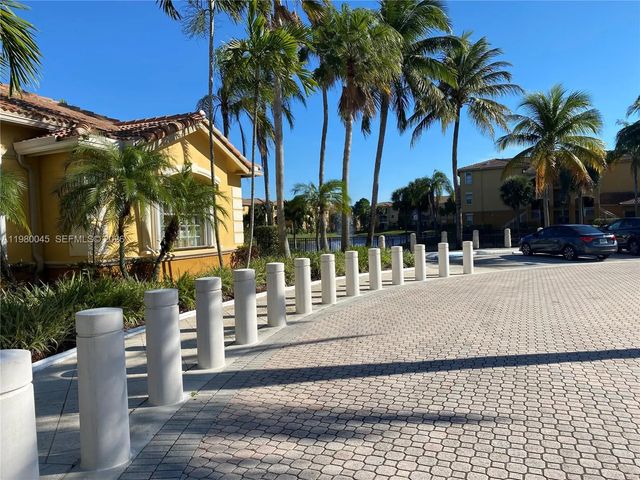 5 of 22 - 9645 Nw 1st Court #1-302, Pembroke Pines, FL