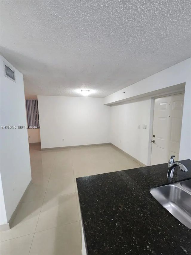 4 of 12 - 4560 Nw 107th Avenue #207-12, Doral, FL
