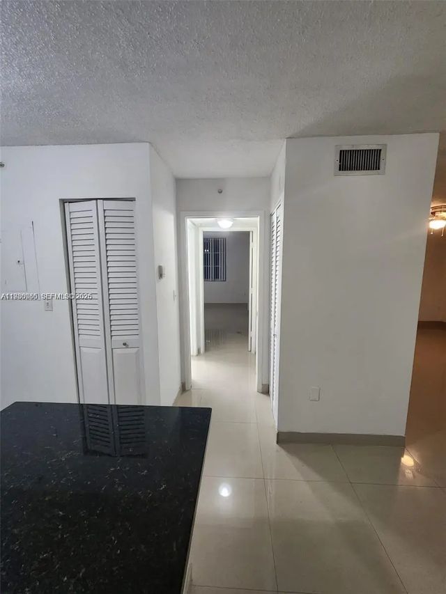 5 of 12 - 4560 Nw 107th Avenue #207-12, Doral, FL