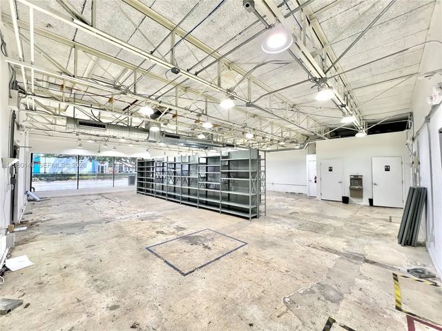 3 of 14 - 3390 Sw Coral Way, Miami, FL