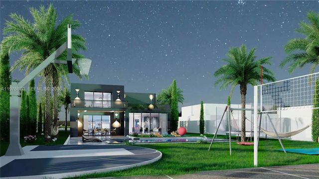 2 of 8 - 15207 Ne 8th Avenue, Miami, FL