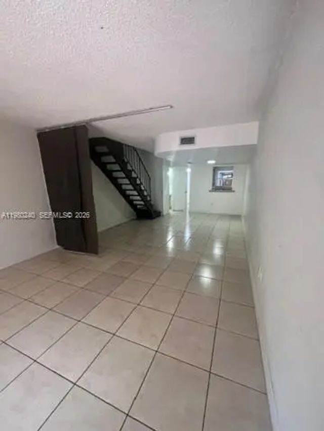 4 of 8 - 4331 W 11th Lane #65, Hialeah, FL
