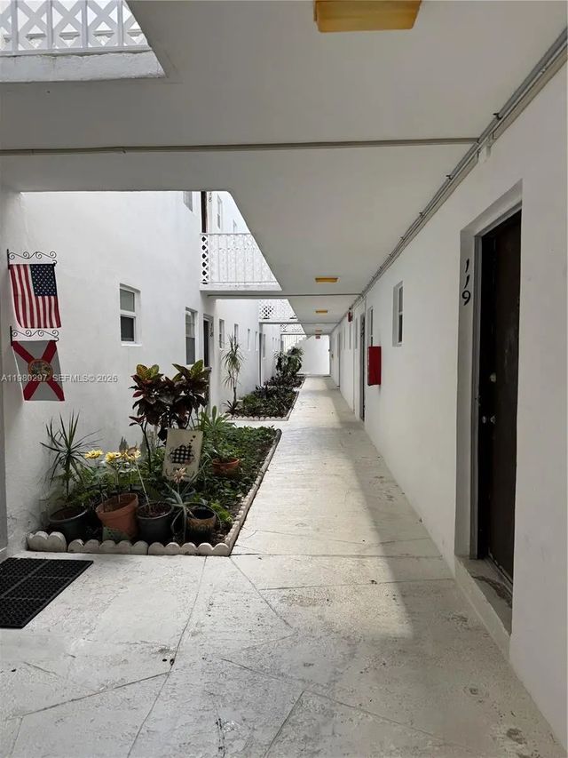 4 of 42 - 6507 Winfield Boulevard #111ac, Margate, FL