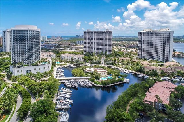 1000 Island Boulevard #1812, Aventura