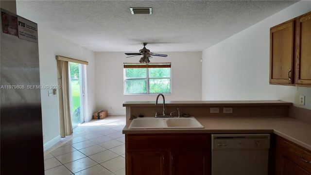 5 of 27 - 7260 Sienna Ridge Drive, Lauderhill, FL
