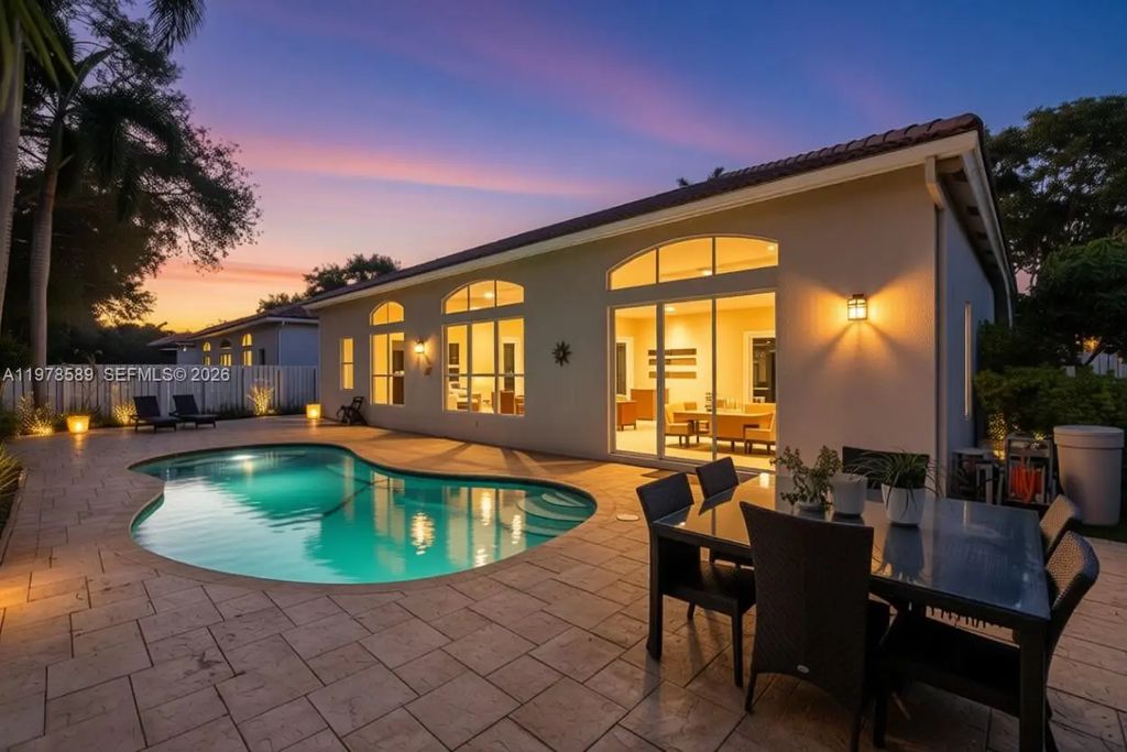 5297 Sw 34th Way, Hollywood