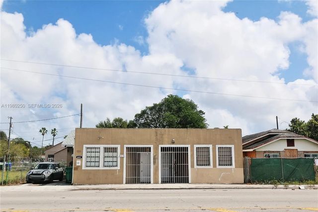 2 of 17 - 4419 Nw 17th Avenue, Miami, FL