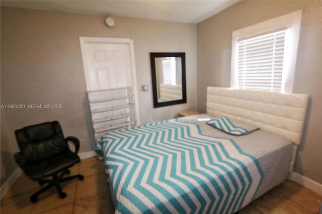 4 of 17 - 4419 Nw 17th Avenue, Miami, FL