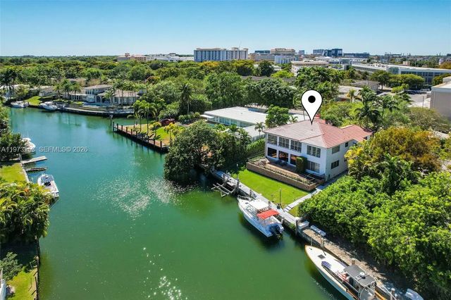 2 of 19 - 1265 S Alhambra Circle #a, Coral Gables, FL