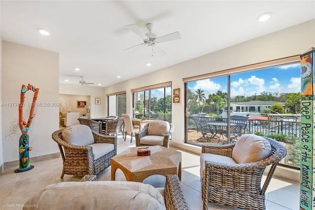 5 of 19 - 1265 S Alhambra Circle #a, Coral Gables, FL