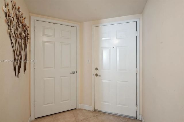 5 of 43 - 2080 S Ocean Drive #1402, Hallandale Beach, FL