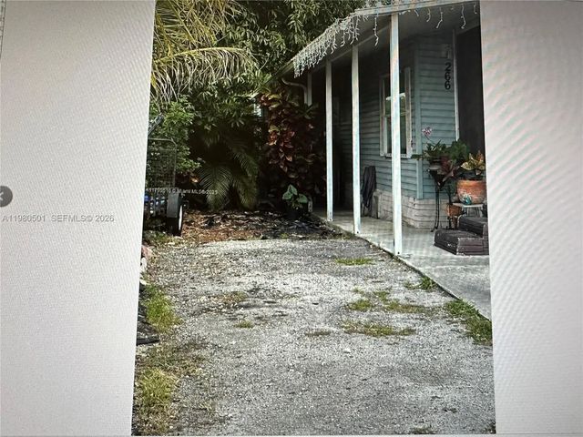 2 of 15 - 19800 Sw 180th Avenue #lot 266, Miami, FL