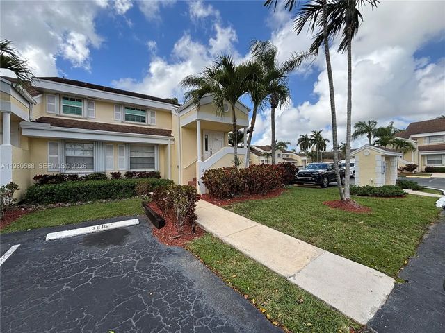 2 of 17 - 2516 Se 19th Place #208-a, Homestead, FL