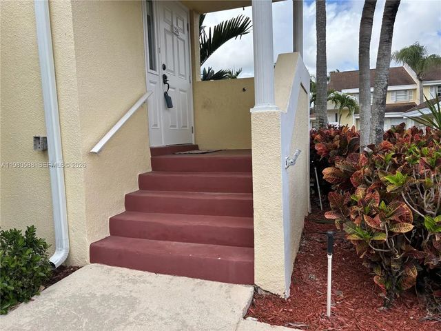 4 of 17 - 2516 Se 19th Place #208-a, Homestead, FL