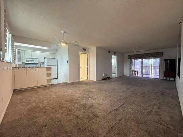 5 of 17 - 2516 Se 19th Place #208-a, Homestead, FL