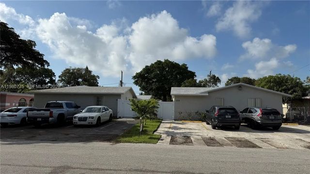 3 of 77 - 220 Nw 12th Street, Pompano Beach, FL