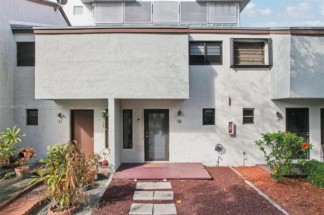 4 of 34 - 1901 S River Drive #16b, Miami, FL
