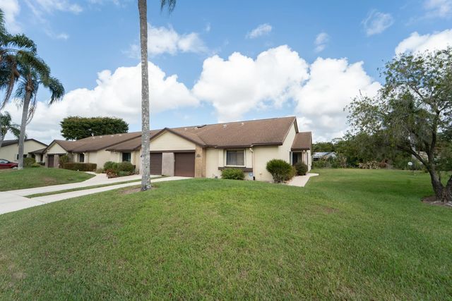 2 of 44 - 108 Village Walk Drive, Royal Palm Beach, FL
