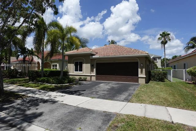 2 of 34 - 4321 Willow Ridge Drive, Weston, FL