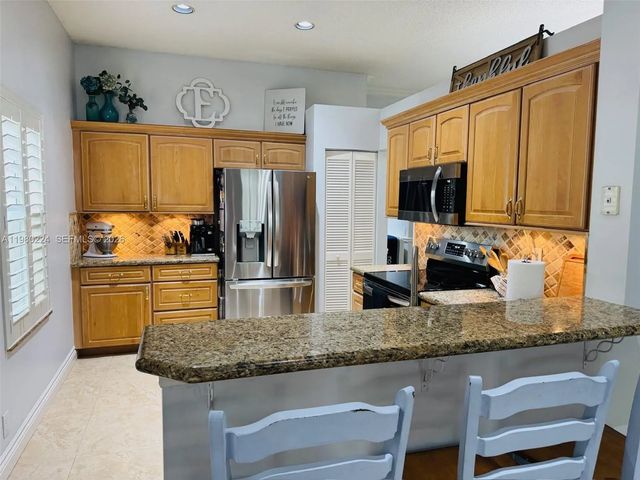 4 of 34 - 4321 Willow Ridge Drive, Weston, FL