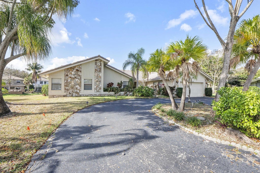1300 Nw 97th Terrace, Coral Springs