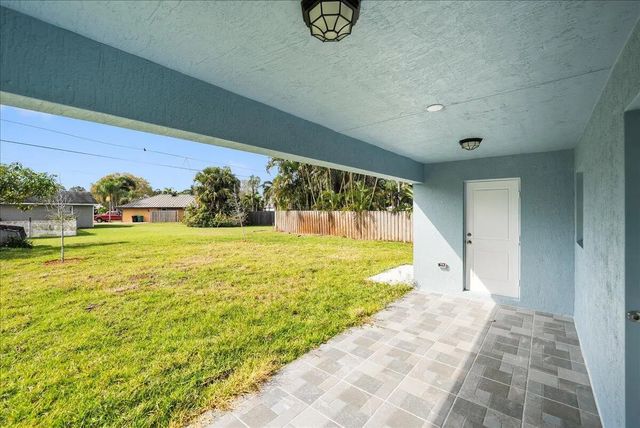 3 of 34 - 1238 Sw Milan Lane, Port St. Lucie, FL
