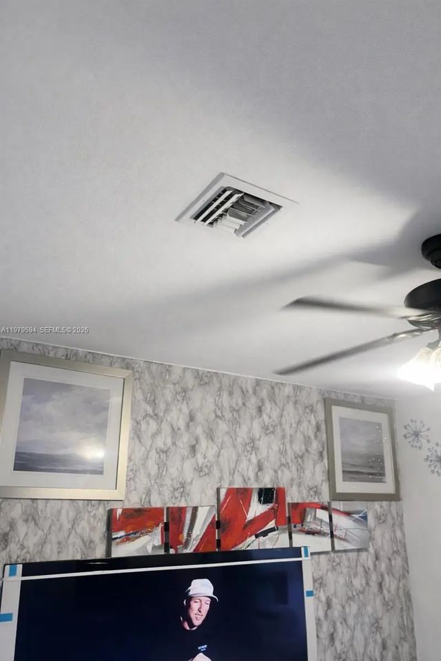 5 of 9 - 631 Jann Avenue, Opa-Locka, FL