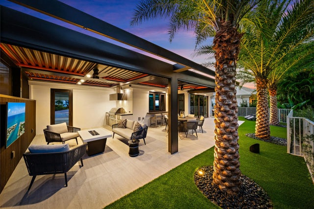 Photo of Listing #B26001480