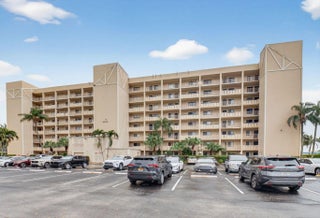 Photo of Listing #B26004919