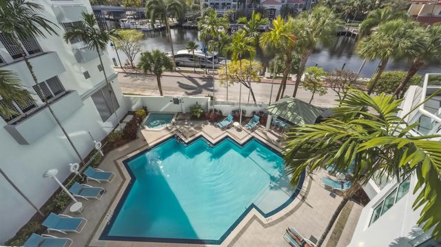 3 of 55 - 401 Sw 4th Avenue #402, Fort Lauderdale, FL