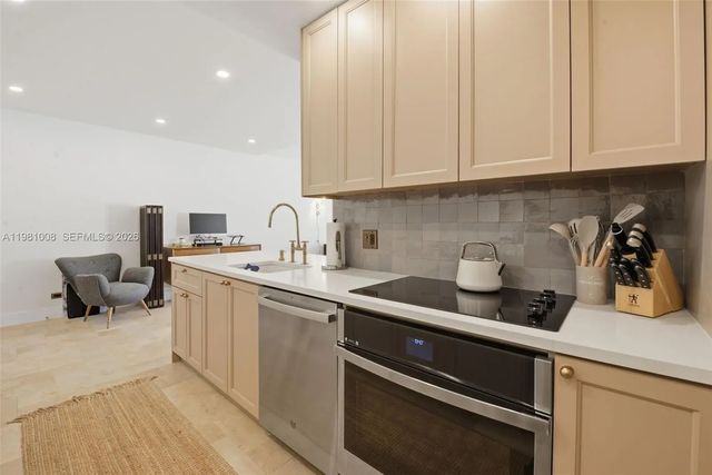 4 of 19 - 3 Island Avenue #06k, Miami Beach, FL