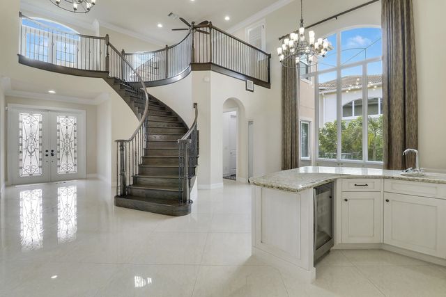 4 of 79 - 167 Rosalia Court S, Jupiter, FL