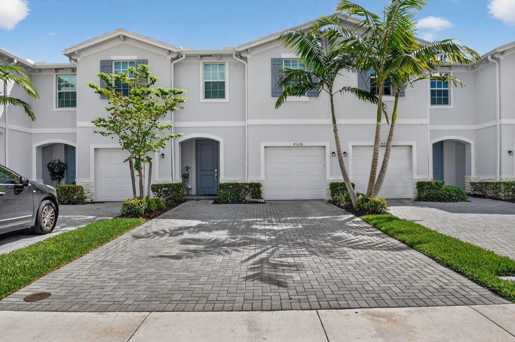 4326 Hammock Grove Drive, Lake Worth