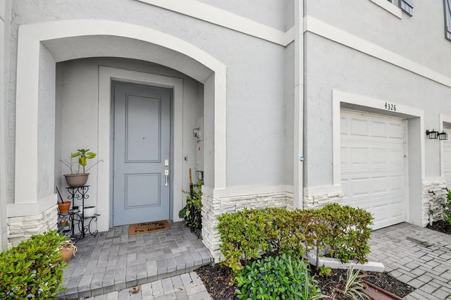 3 of 73 - 4326 Hammock Grove Drive, Lake Worth, FL