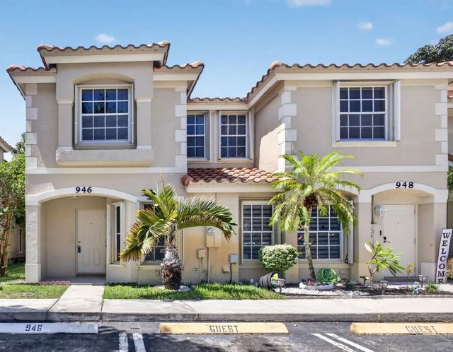 946 Summit Lake Drive, West Palm Beach