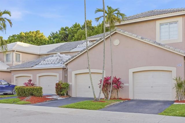 4 of 43 - 2066 Madeira Drive #2066, Weston, FL