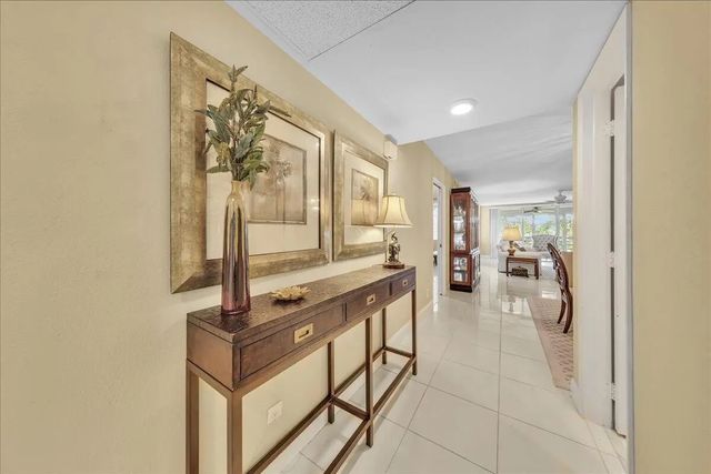 804 Cypress Grove Lane #302, Pompano Beach