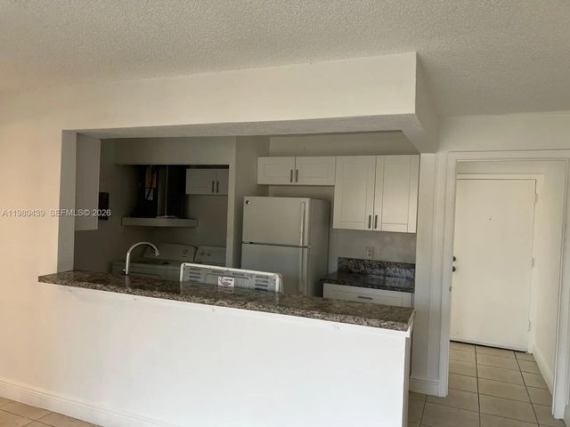 2 of 18 - 4435 Treehouse Lane #h, Tamarac, FL
